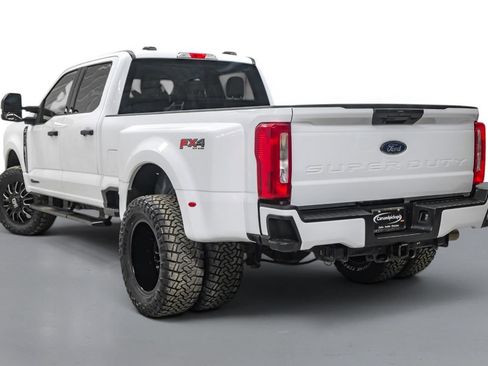 Used 2025 Ford F350 XLT w/ FX4 Off-Road Package AWD/4WD image 9