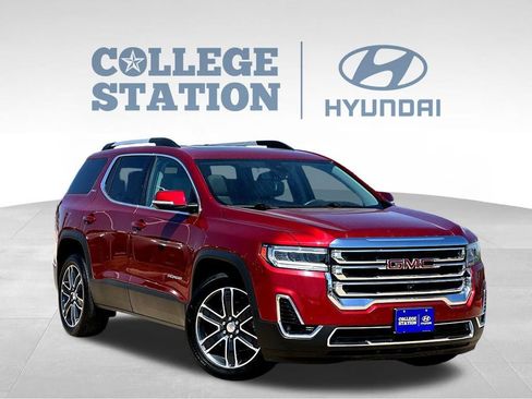 Used 2021 GMC Acadia SLT w/ Technology Package image 3