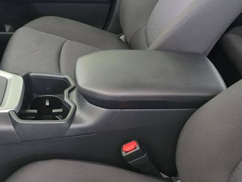 Certified 2025 Toyota RAV4 XLE AWD/4WD image 8