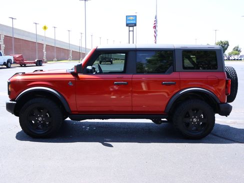 Used 2023 Ford Bronco Black Diamond AWD/4WD image 35