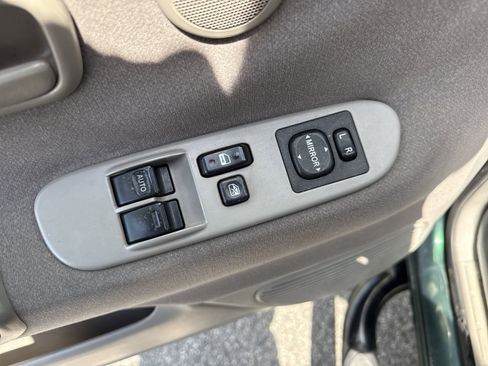 Used 2002 Toyota Tundra SR5 image 14