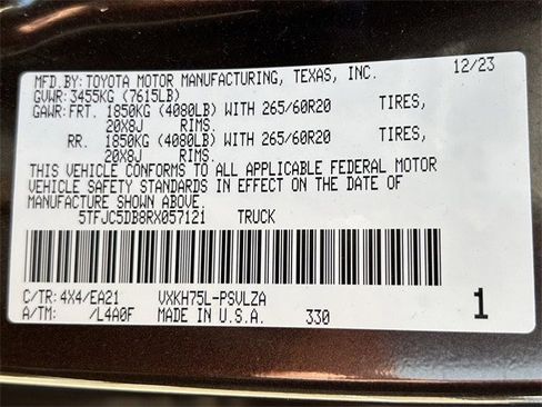 Used 2024 Toyota Tundra Limited w/ Power Package image 37