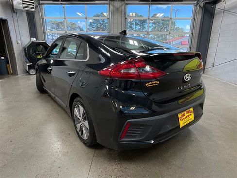 Used 2019 Hyundai Ioniq Limited w/ Ultimate Package 02 image 3