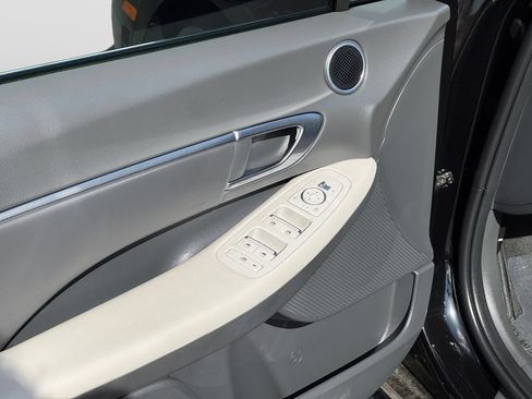 Used 2023 Hyundai Sonata SEL FWD image 9