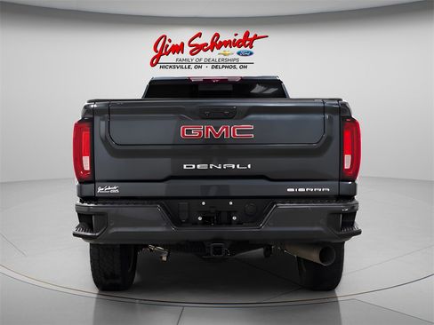 Used 2022 GMC Sierra 3500 Denali w/ Denali Ultimate Package image 5