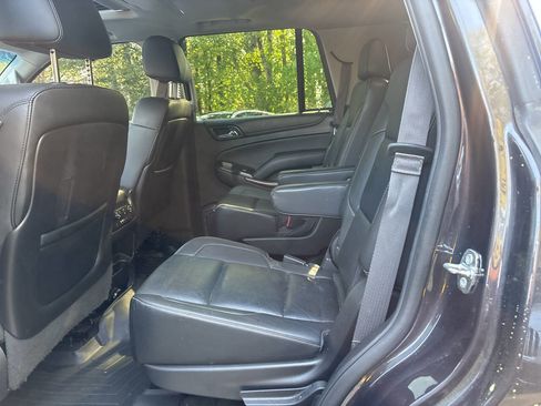 Used 2016 GMC Yukon SLT w/ Open Road Package image 15