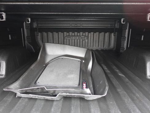 Used 2024 GMC Sierra 1500 AT4 w/ AT4 Premium Package image 25