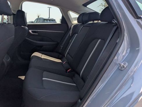 Used 2025 Hyundai Sonata SEL FWD image 12