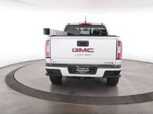 Used 2022 GMC Canyon AT4 AWD/4WD image 9