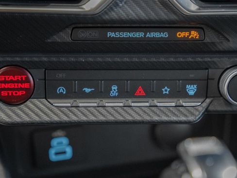 Used 2025 Ford Mustang Premium RWD image 18