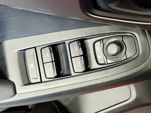 Certified 2024 Subaru Impreza 2.0i image 13