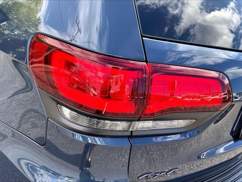 Used 2020 Jeep Grand Cherokee High Altitude AWD/4WD image 29