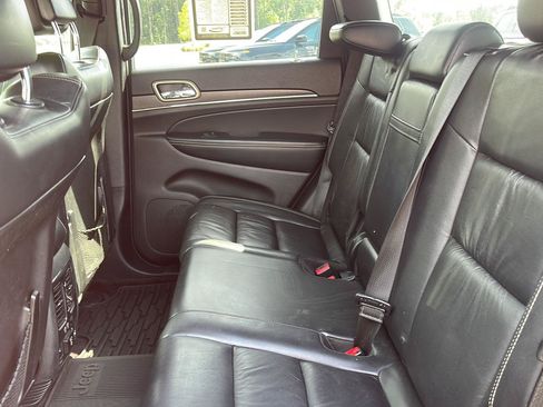 Used 2016 Jeep Grand Cherokee Limited AWD/4WD image 34