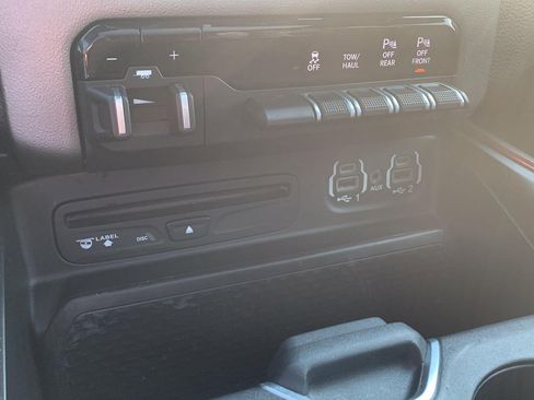 Used 2019 RAM 1500 Rebel w/ Rebel Level 2 Equipment Group AWD/4WD image 15