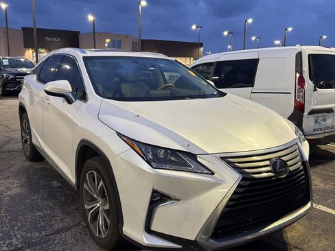 Used 2019 Lexus RX 350 FWD w/ Premium Package image 2