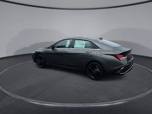 New 2026 Hyundai Elantra SEL Sport image 8