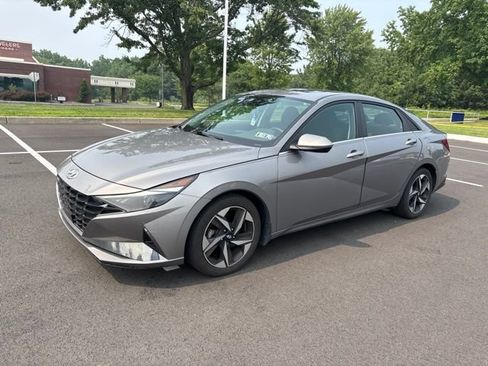 Used 2021 Hyundai Elantra SEL w/ Convenience + Premium Package FWD image 1