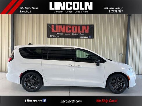 New 2026 Chrysler Pacifica Select image 22