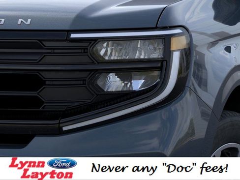 New 2025 Ford Expedition Active image 18