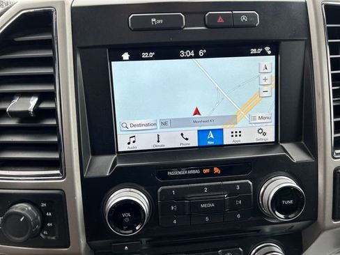 Used 2017 Ford F150 Lariat w/ Equipment Group 502A Luxury image 26