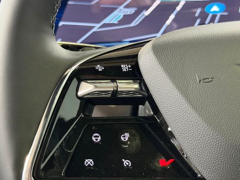 New 2026 Cadillac Vistiq Luxury AWD/4WD image 15