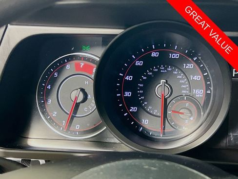 Used 2023 Hyundai Elantra SEL w/ Cargo Package image 12