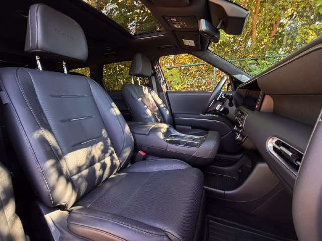 Used 2026 Hyundai Palisade Calligraphy AWD/4WD image 25