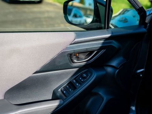 Certified 2024 Subaru Crosstrek 2.0i Premium image 33