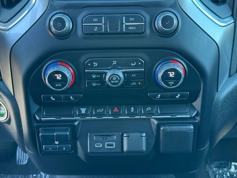 Used 2023 Chevrolet Silverado 2500 LTZ image 36