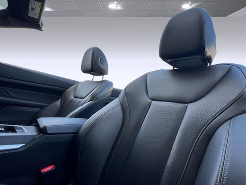 Used 2024 BMW 430i Convertible image 20