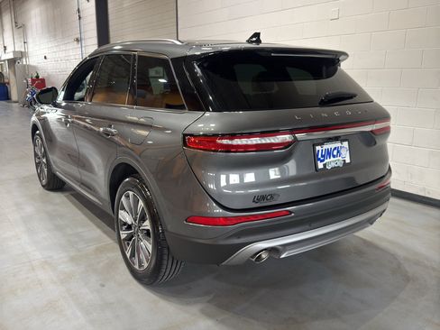 Used 2022 Lincoln Corsair Reserve w/ Equipment Group 201A image 3