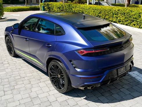 Used 2025 Lamborghini Urus SE image 21