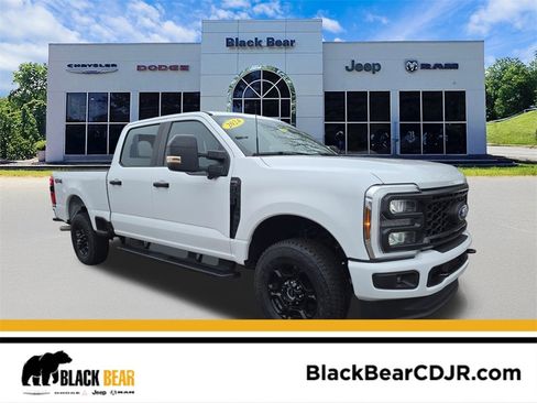 Used 2024 Ford F250 XL w/ STX Appearance Package image 1
