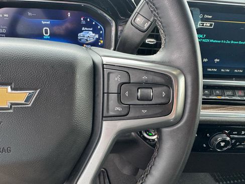 Used 2025 Chevrolet Silverado 1500 LT image 23