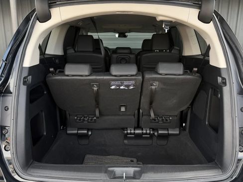 Used 2025 Honda Odyssey EX-L image 17
