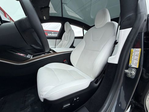 Used 2024 Tesla Model S AWD/4WD image 15
