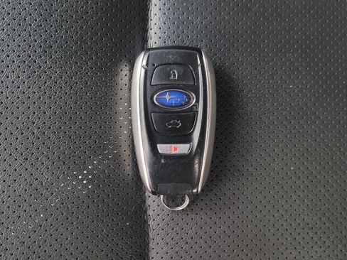 Used 2017 Subaru Outback 2.5i Limited image 32