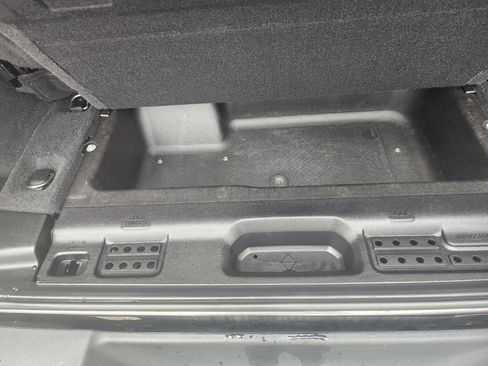 Used 2023 Jeep Wrangler Sport image 10