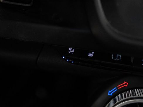 Used 2022 Chevrolet Camaro LT image 20