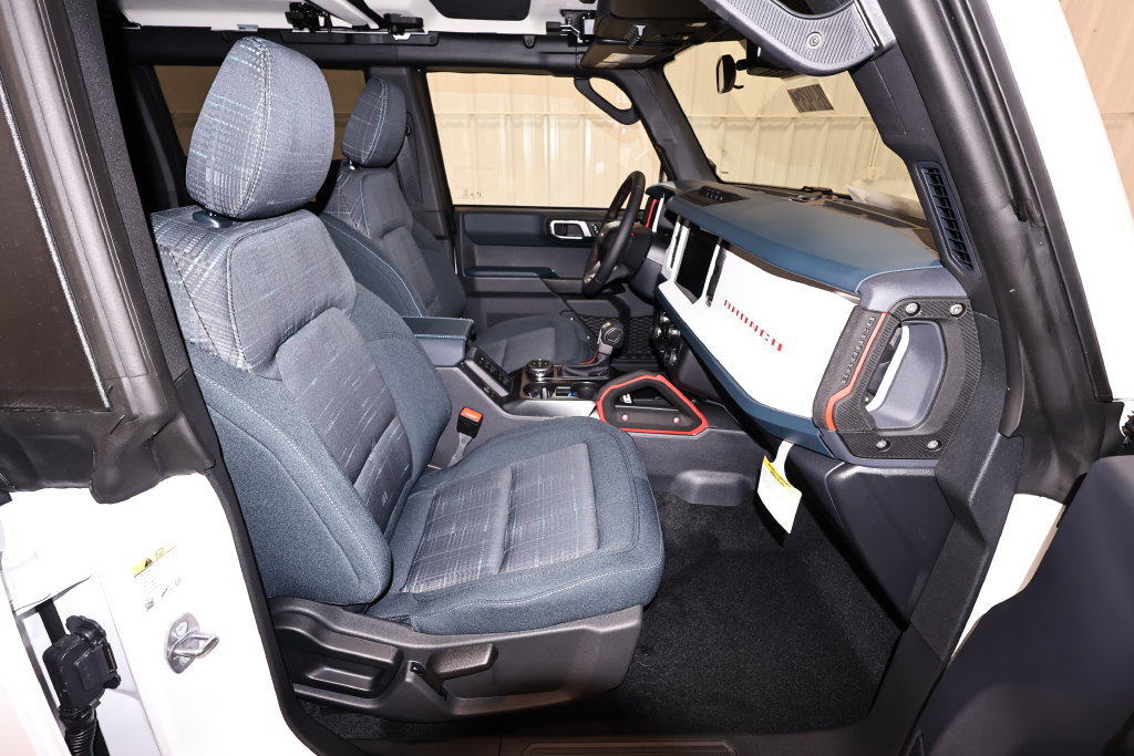New 2026 Ford Bronco Heritage Edition AWD/4WD image 15