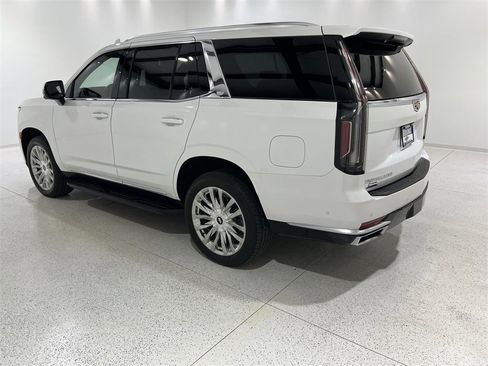 Used 2024 Cadillac Escalade Premium Luxury w/ Performance Package image 6