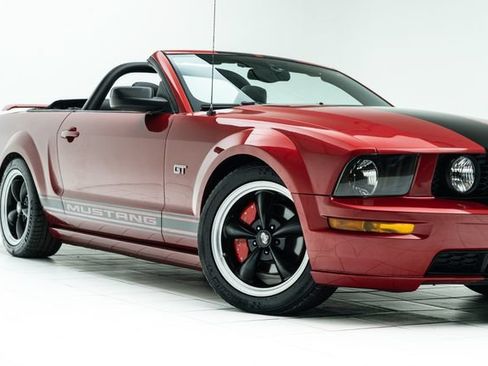 Used 2006 Ford Mustang GT Premium RWD image 3