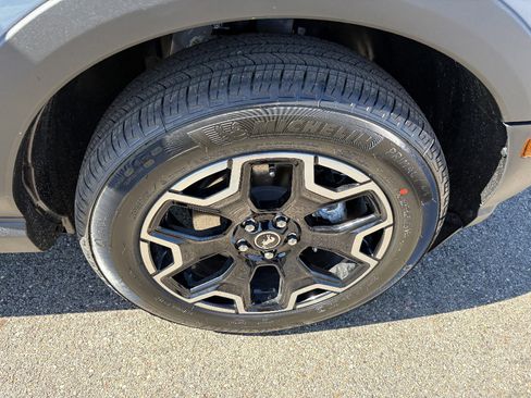 New 2026 Ford Bronco Sport Outer Banks image 12