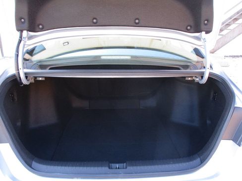 Used 2023 Honda Accord EX image 39