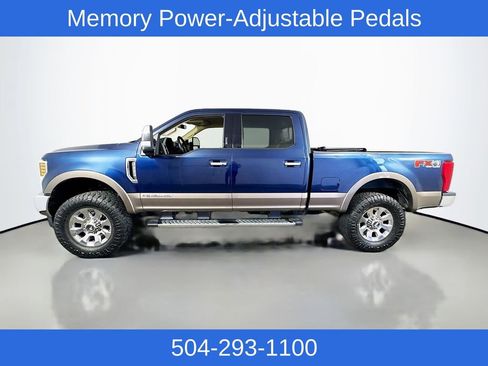 Used 2019 Ford F250 Lariat w/ Chrome Package image 8