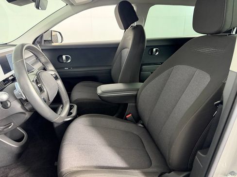 Used 2024 Hyundai Ioniq 5 SEL RWD image 23
