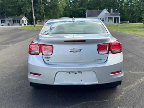 Used 2015 Chevrolet Malibu LT FWD image 7