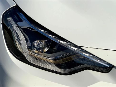 Used 2022 BMW 230i Coupe w/ Premium Package 2 image 27