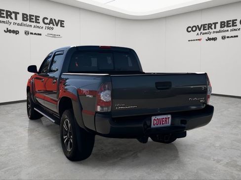 Used 2013 Toyota Tacoma PreRunner w/ TRD Sport Pkg image 6