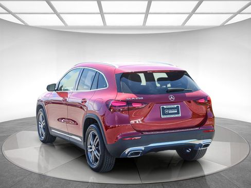 New 2026 Mercedes-Benz GLA 250 image 2